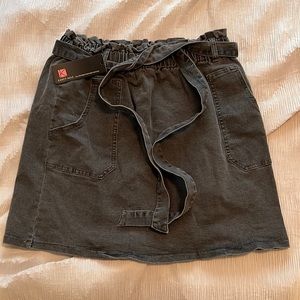 Kancy Kole black jean skirt. Size 2XL